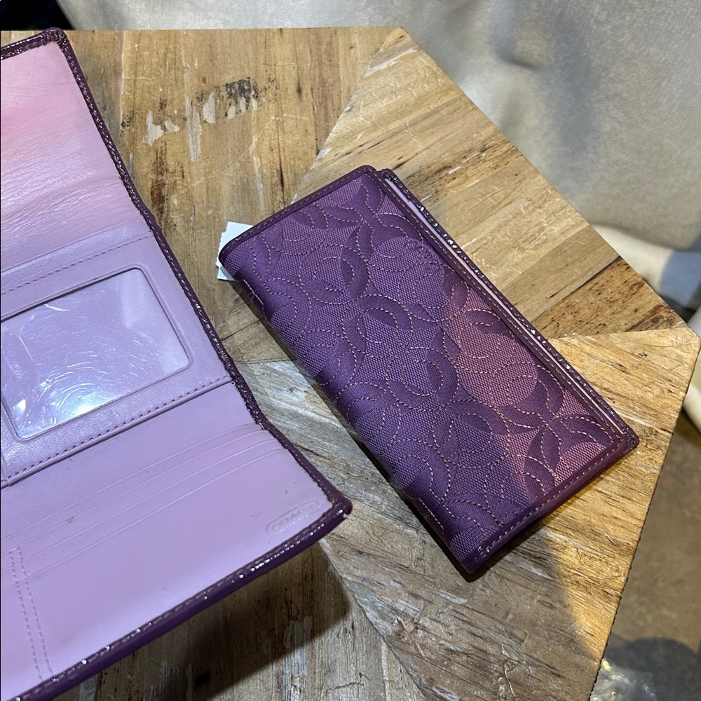 Coach Purple Quilted Signature Continental Wallet with Turn-Lock - Picture 5 of 7